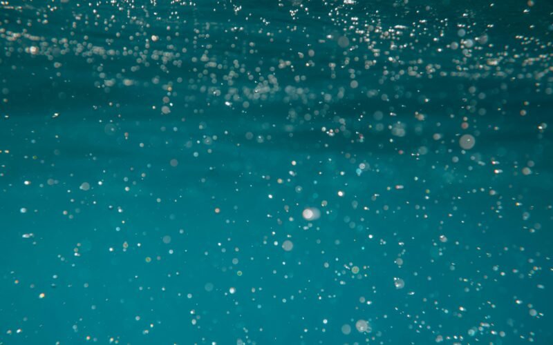 Countertop Water Filters for Microplastics (2026) – No Plumbing Required
